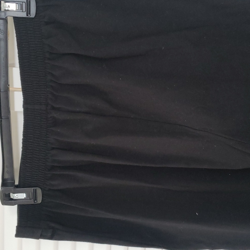 L.L.Bean Womens Pull On Cuffed Pants - image 5